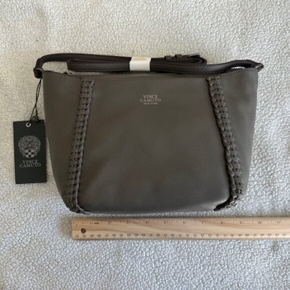 Vince Camuto “Dila” Crossbody – Matte Pebbled Leather (Moonstone/Grey) BNWT - Picture 3 of 11